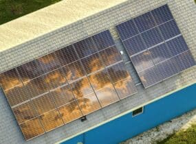 Fotovoltaico industriale: consigli per l’ottimizzazione dei consumi e del tetto